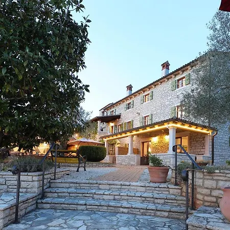 Casa Rustica Dva Baladura Lägenhet Kanfanar