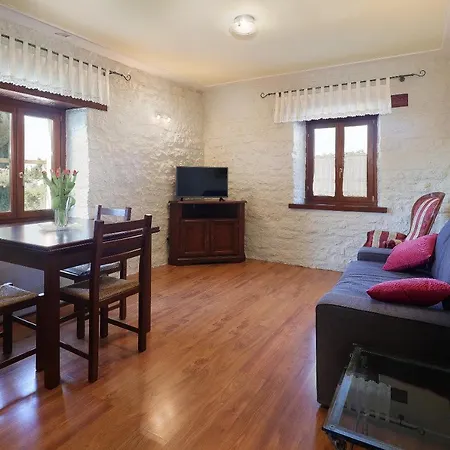 Casa Rustica Dva Baladura Kanfanar