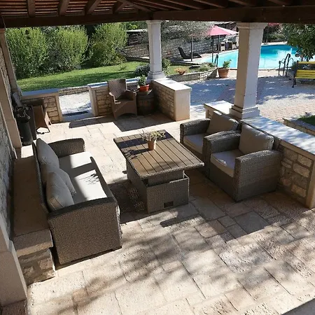 Lägenhet Casa Rustica Dva Baladura Kanfanar