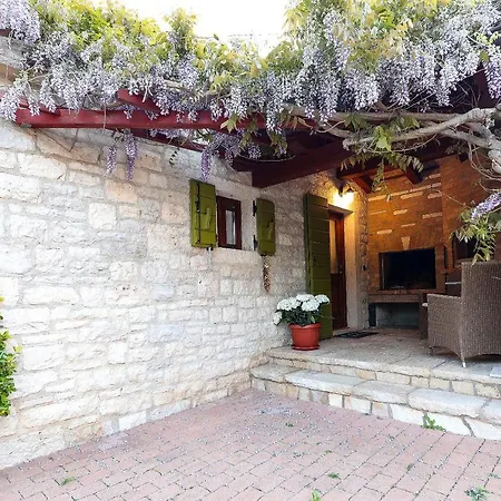 Casa Rustica Dva Baladura Kanfanar