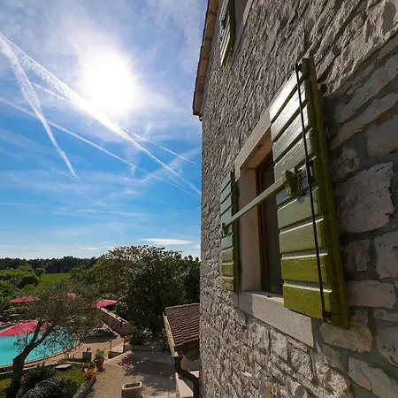 Lägenhet Casa Rustica Dva Baladura Kanfanar